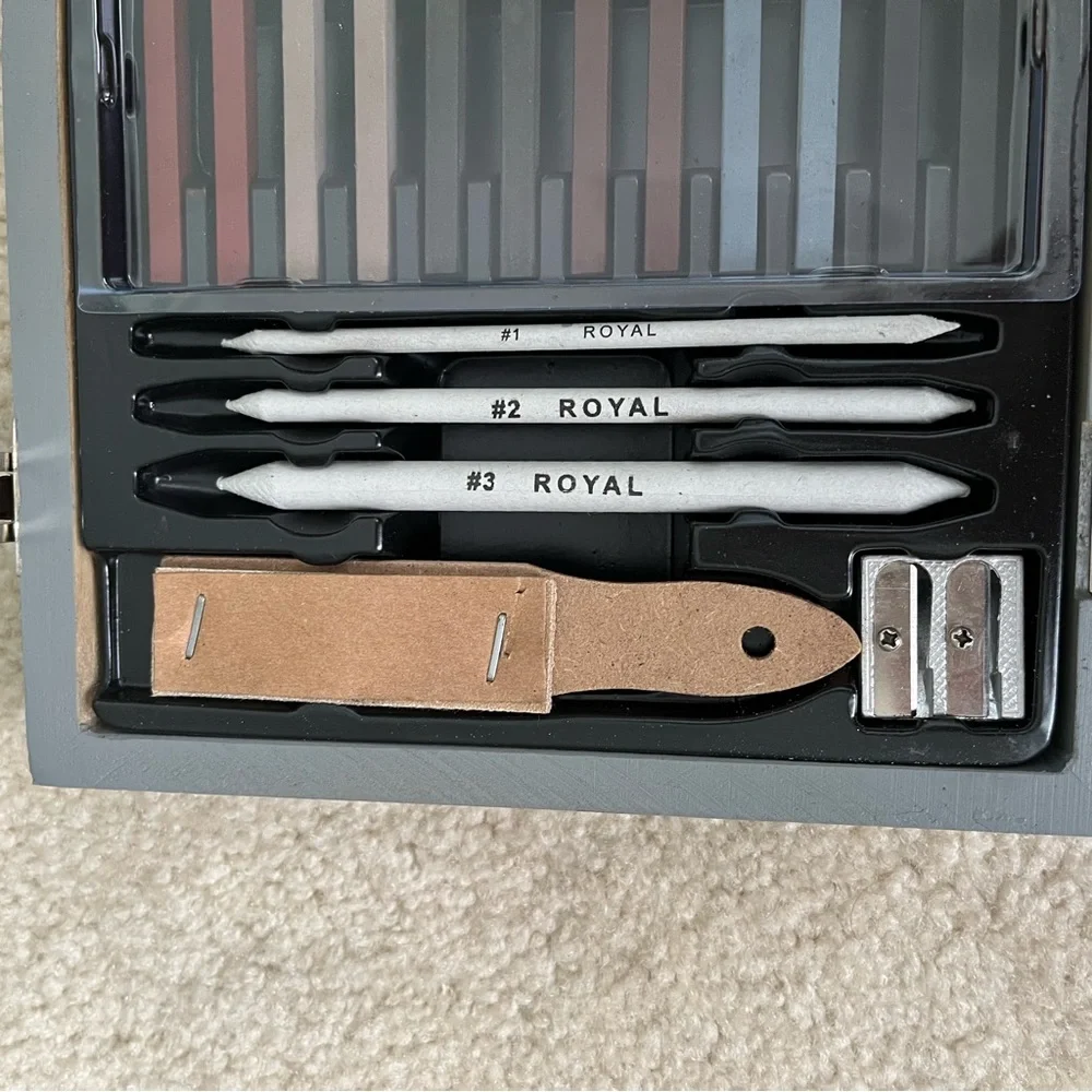 Royal & Langnickel Essentials Sketch Boxed Set
